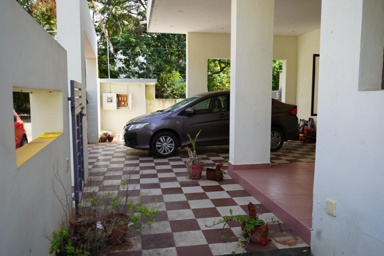 Marudhamalai Sremethila Homestay מראה חיצוני תמונה