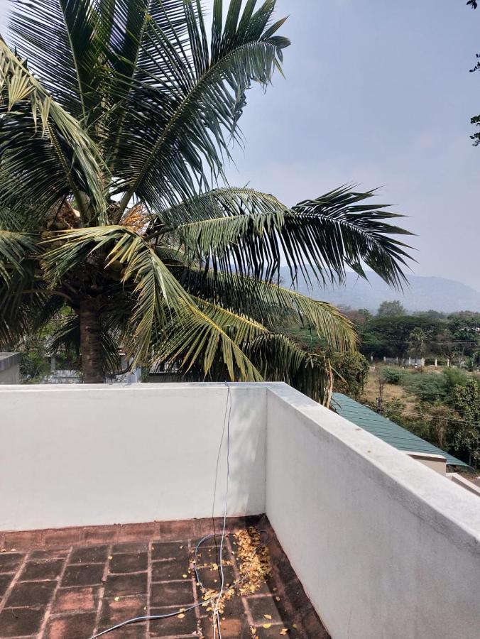Marudhamalai Sremethila Homestay מראה חיצוני תמונה